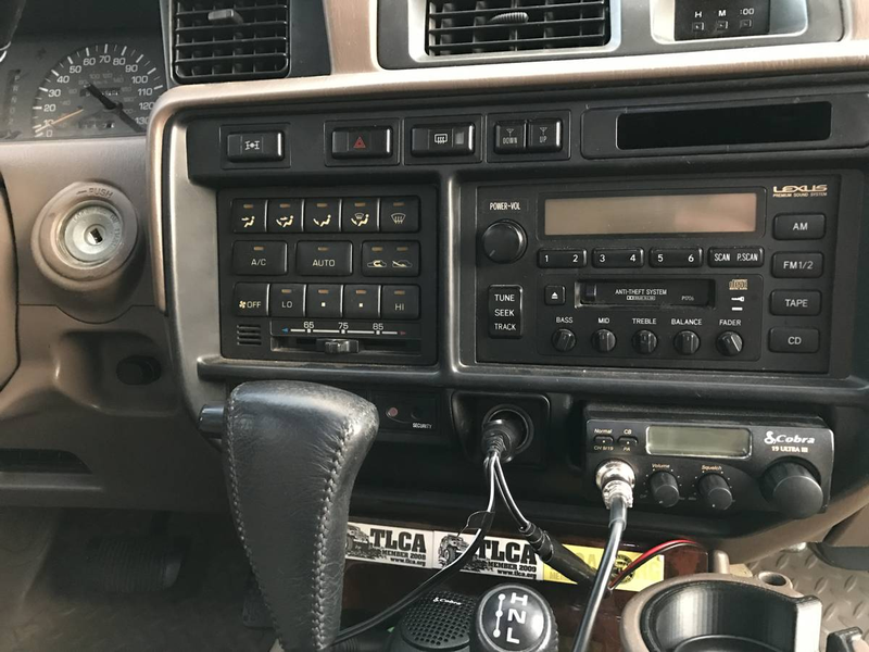 Illustration for article titled For $12,000, Would You Take This 1996 Lexus LX 450 On One Lap Of Luxury?